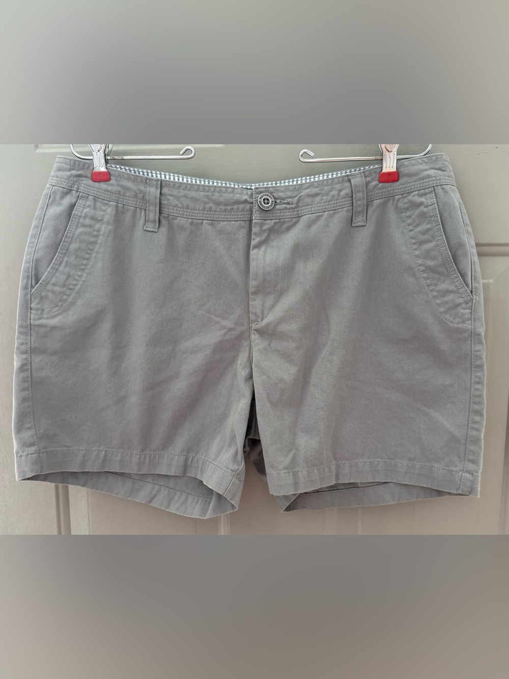 Natural Reflections Women’ Casual Gray Chino Shorts - Classic Everyday Style